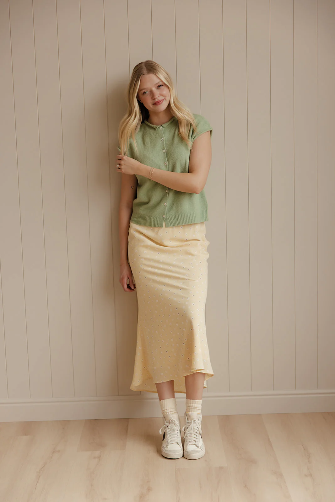 A Single Moment Short Sleeve Cardi - Image 9