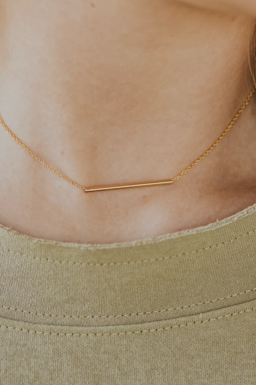 Aurora Bar Necklace - Image 2