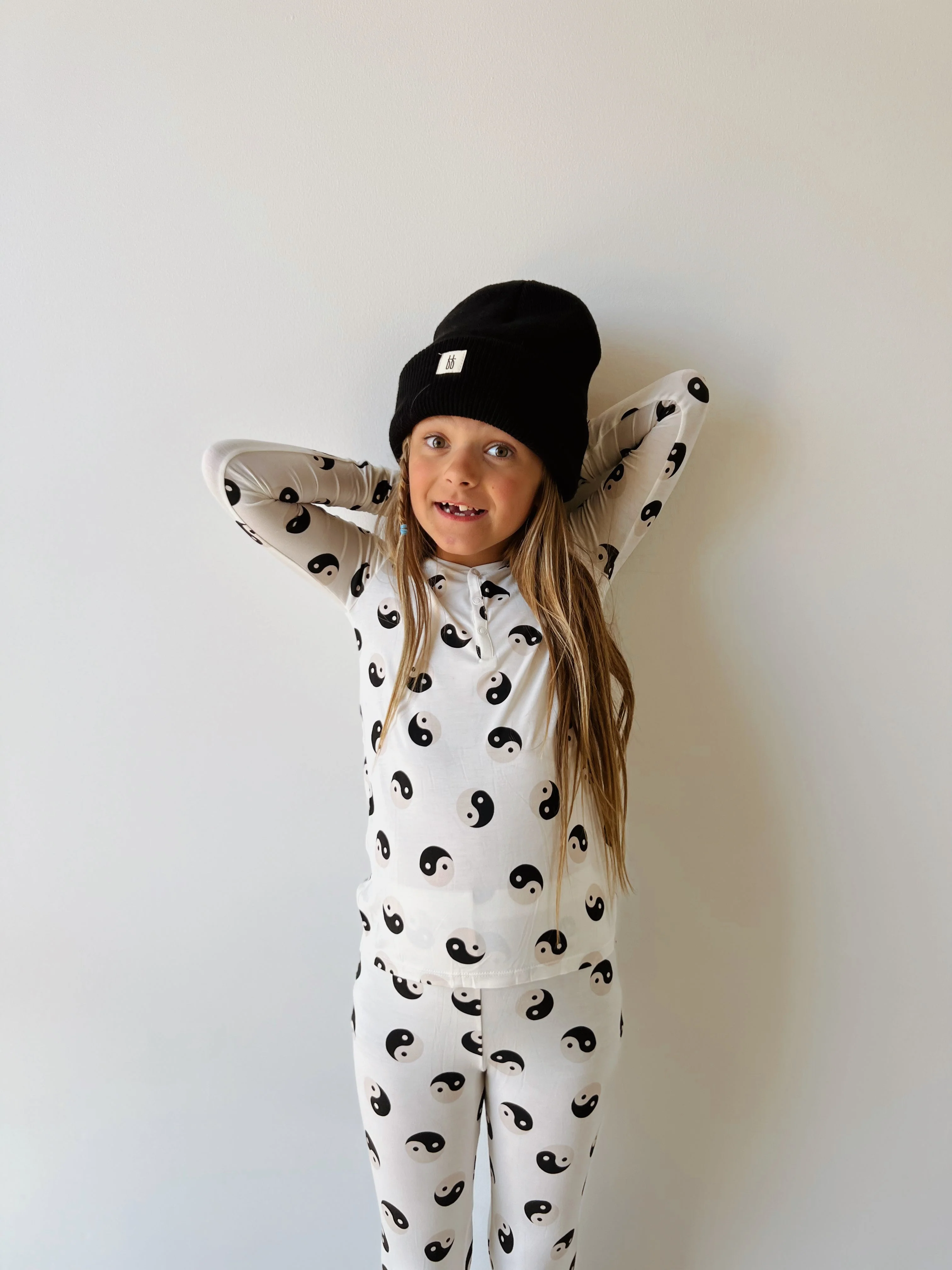 Bamboo Two Piece Pajama | Black & White Yin Yang - Image 3