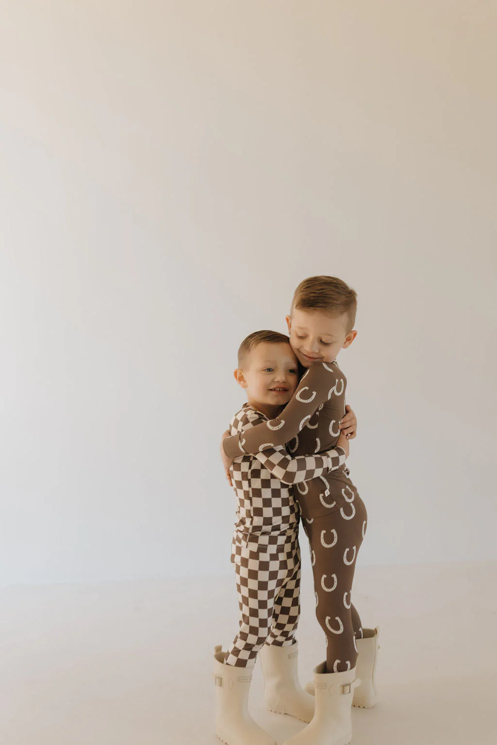 Bamboo Two Piece Pajamas | Dutton - Image 10