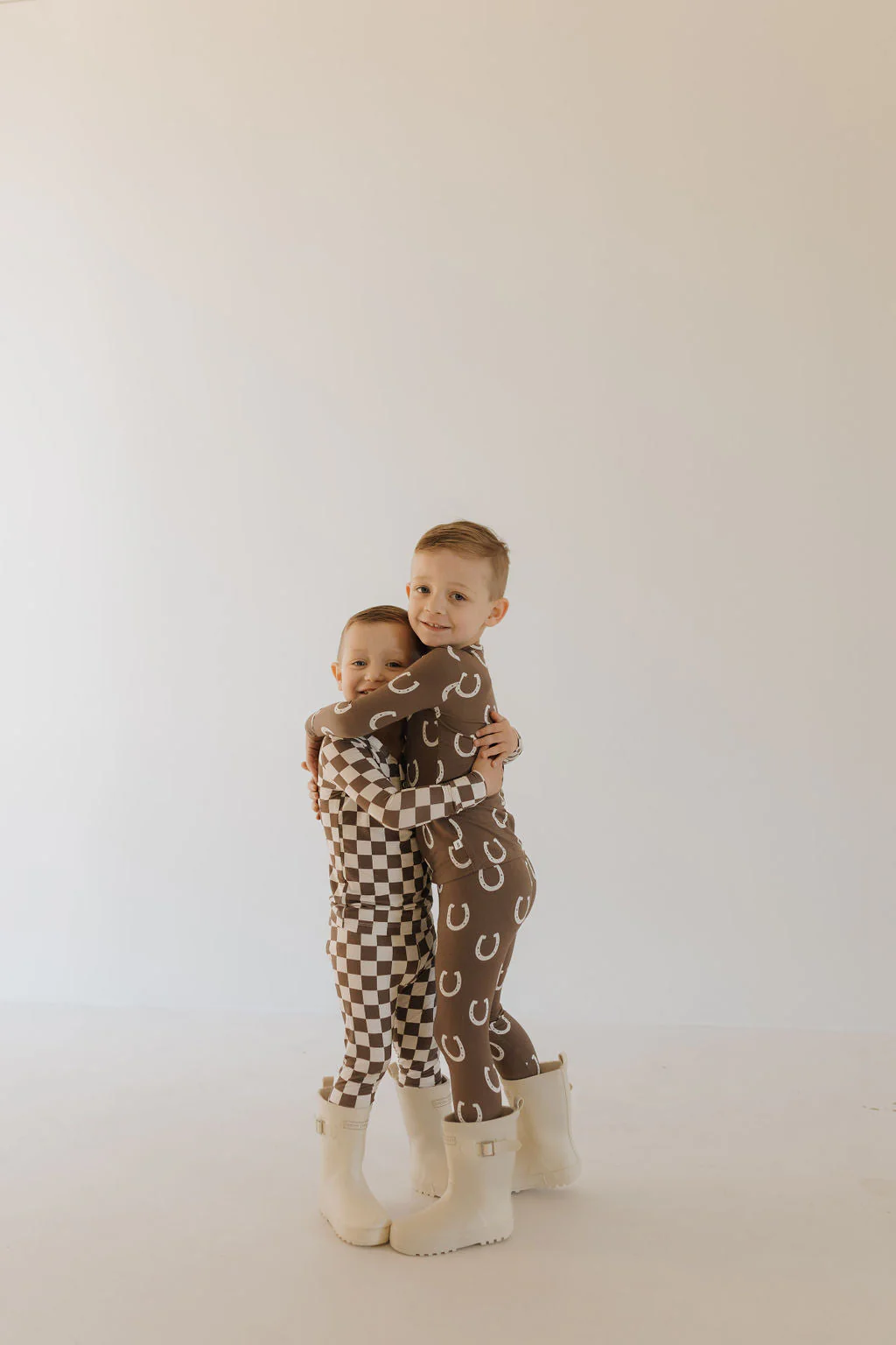 Bamboo Two Piece Pajamas | Dutton - Image 9
