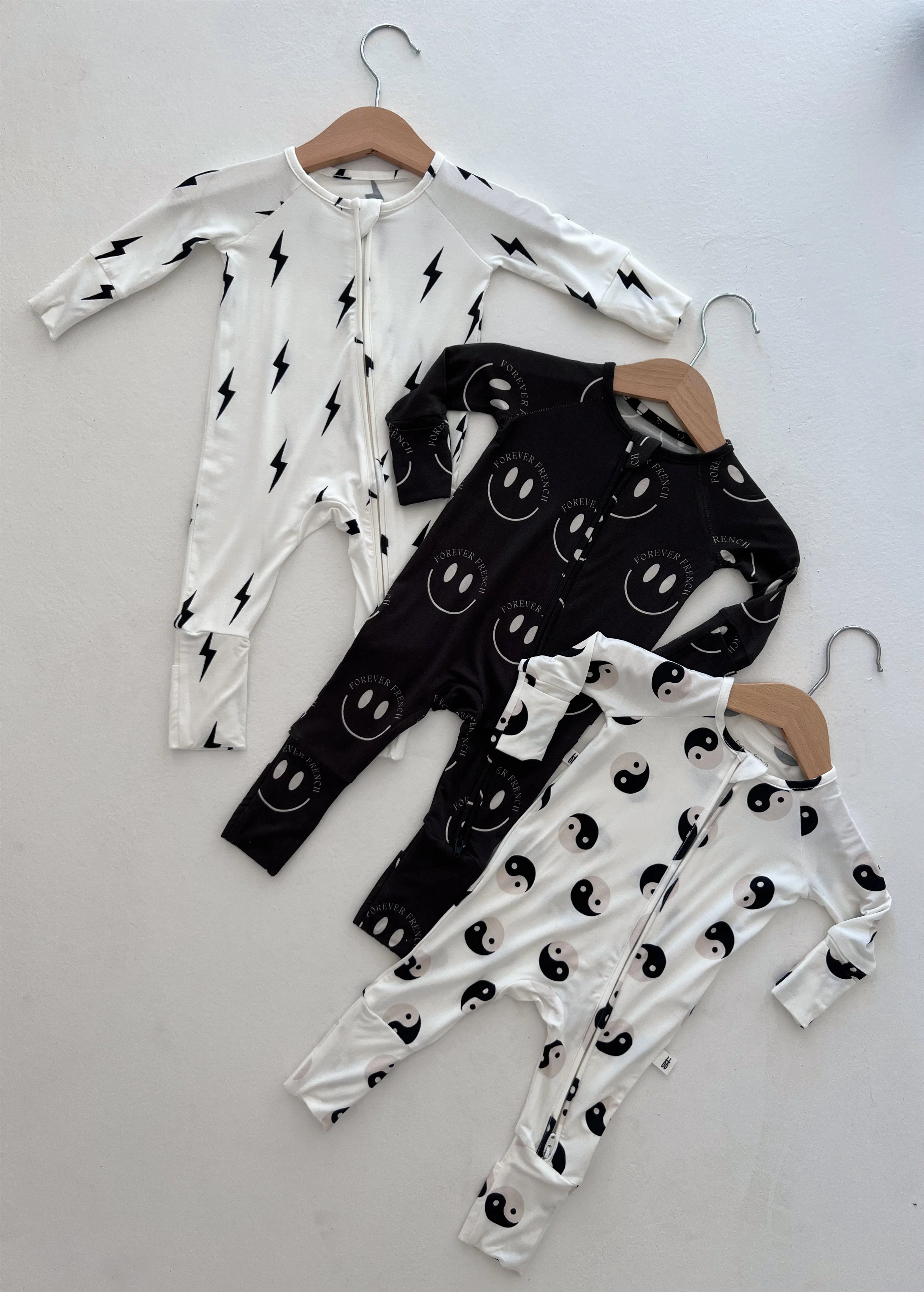 Bamboo Zip Pajamas | Black & White Yin Yang - Image 4