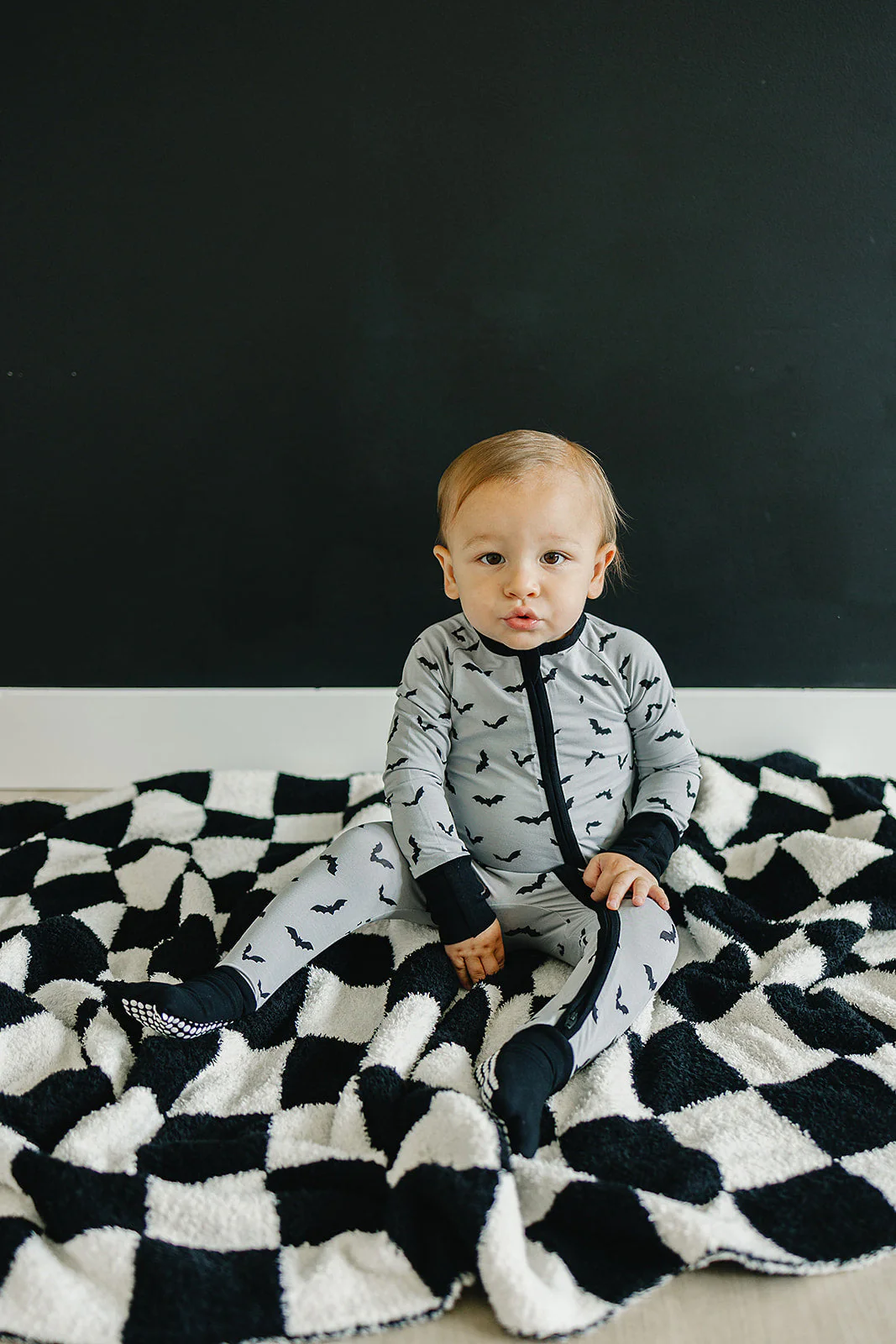 Black + White Checkered Plush Blanket - Image 4