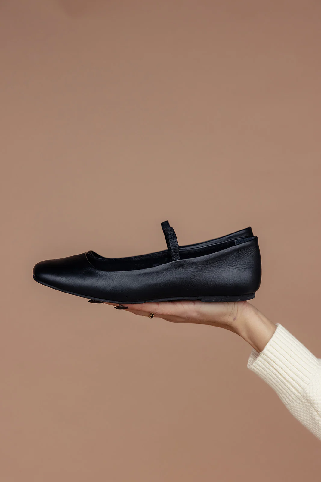 Brisela Ballet Flats - Image 23
