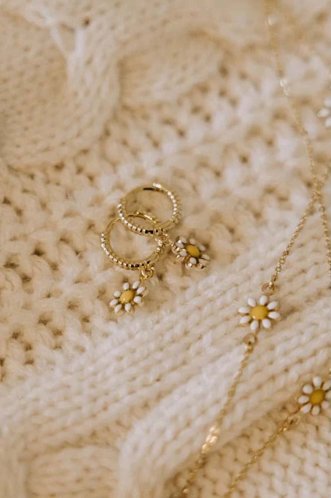 Carolina Daisy Hoops - Image 2