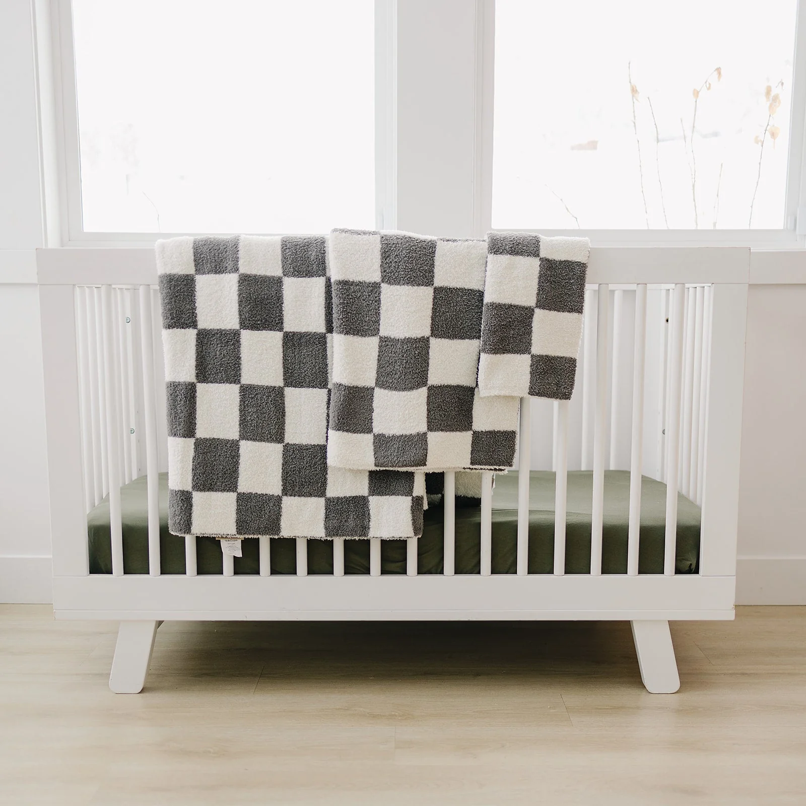 Charcoal Checkered Plush Blanket - Image 5