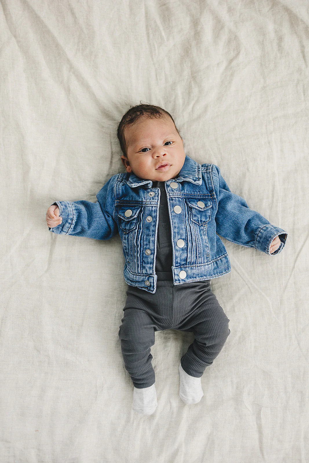 Charcoal Organic Snap Long Sleeve Ribbed Bodysuit - Image 3