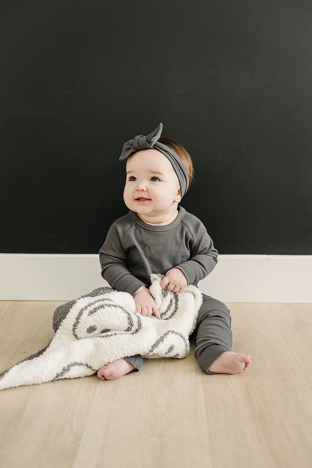 Charcoal Smiley Taupe Plush Blanket - Image 2