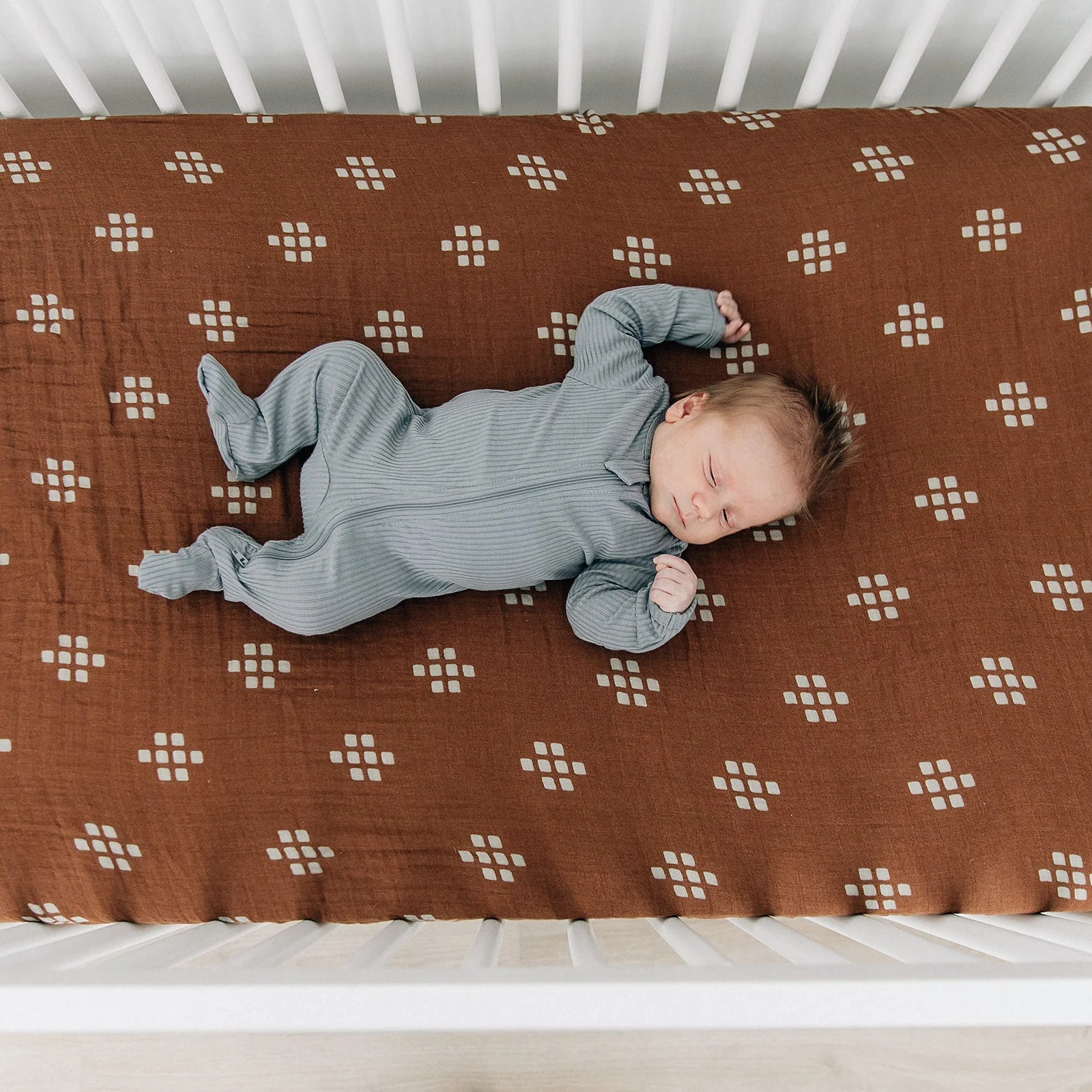 Chestnut Textiles Muslin Crib Sheet - Image 3