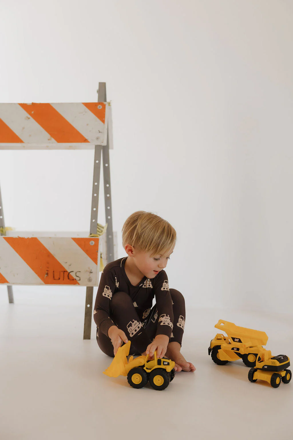 Child Sleepy Time Set | Bulldozer - Image 10