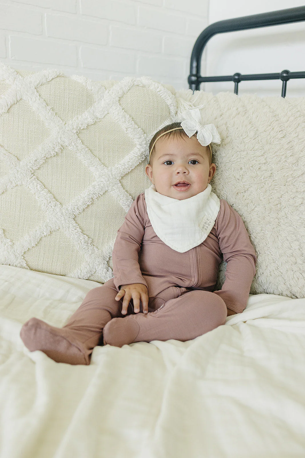 Cream Muslin Bib - Image 2