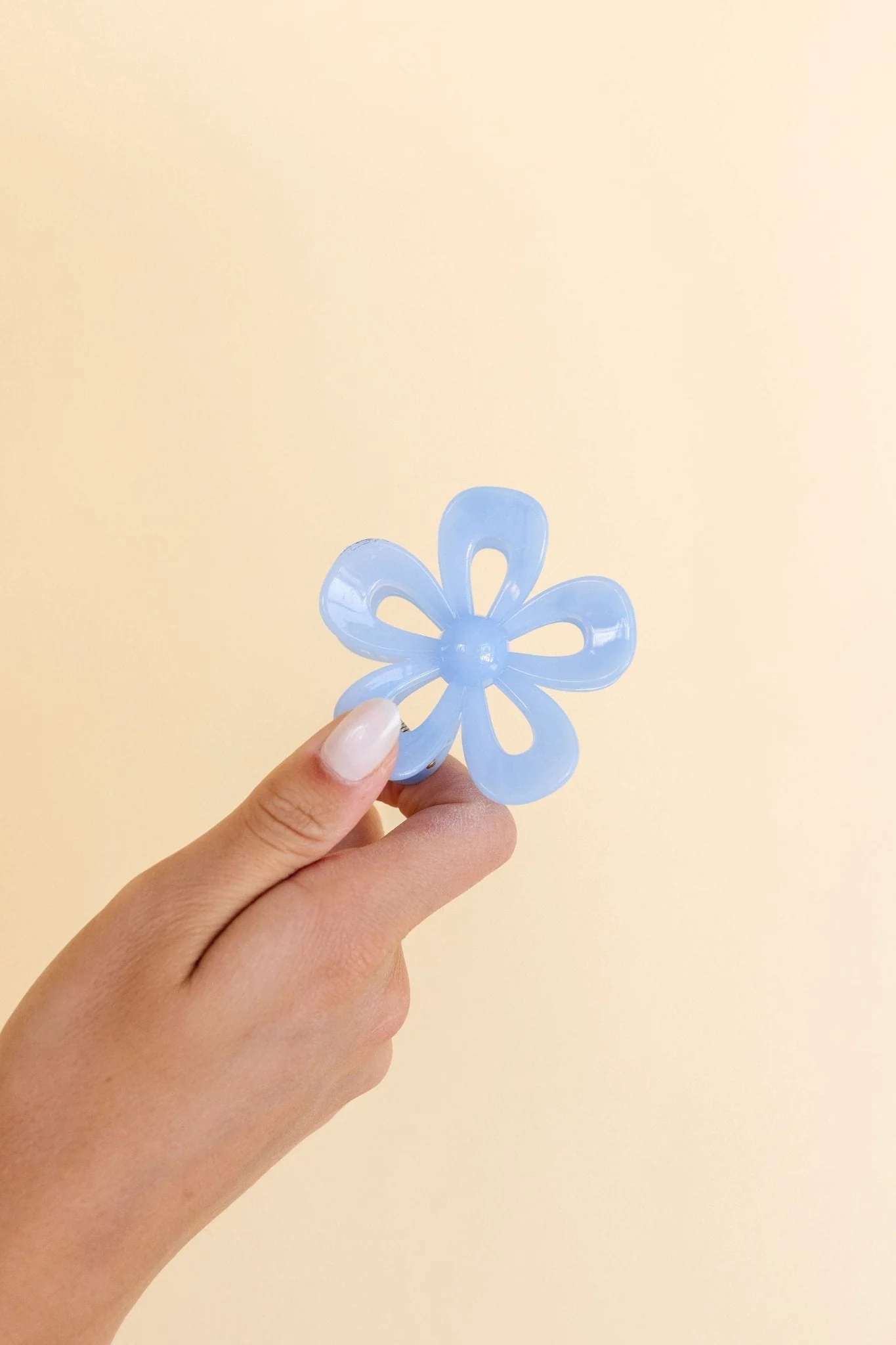 Cutout Flower Claw Clip - Image 10