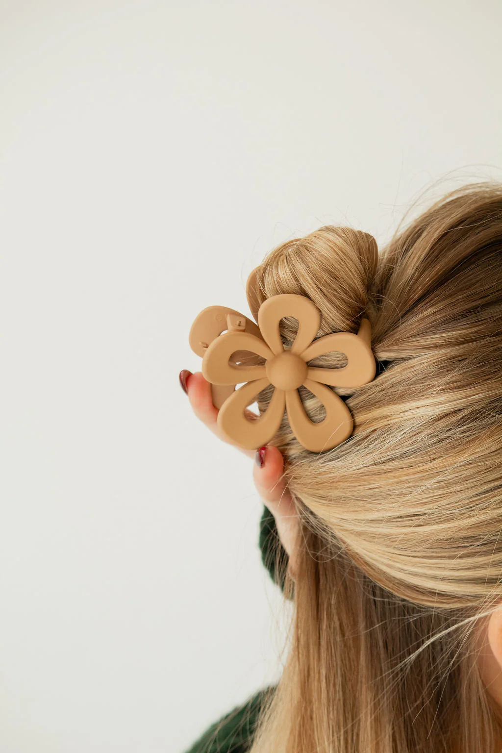 Cutout Flower Claw Clip - Image 19