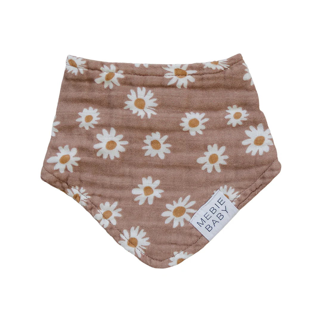 Daisy Dream Muslin Bib - Image 3