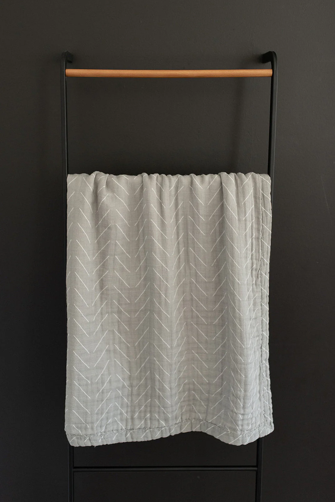 Desert Sage Muslin Quilt - Image 3