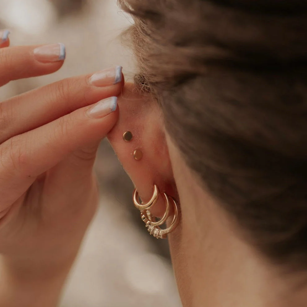 Diamond Flat Back Studs - Image 7