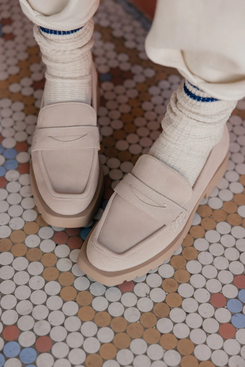 Dolce Vita Elias Lug Sole Loafers - Image 3