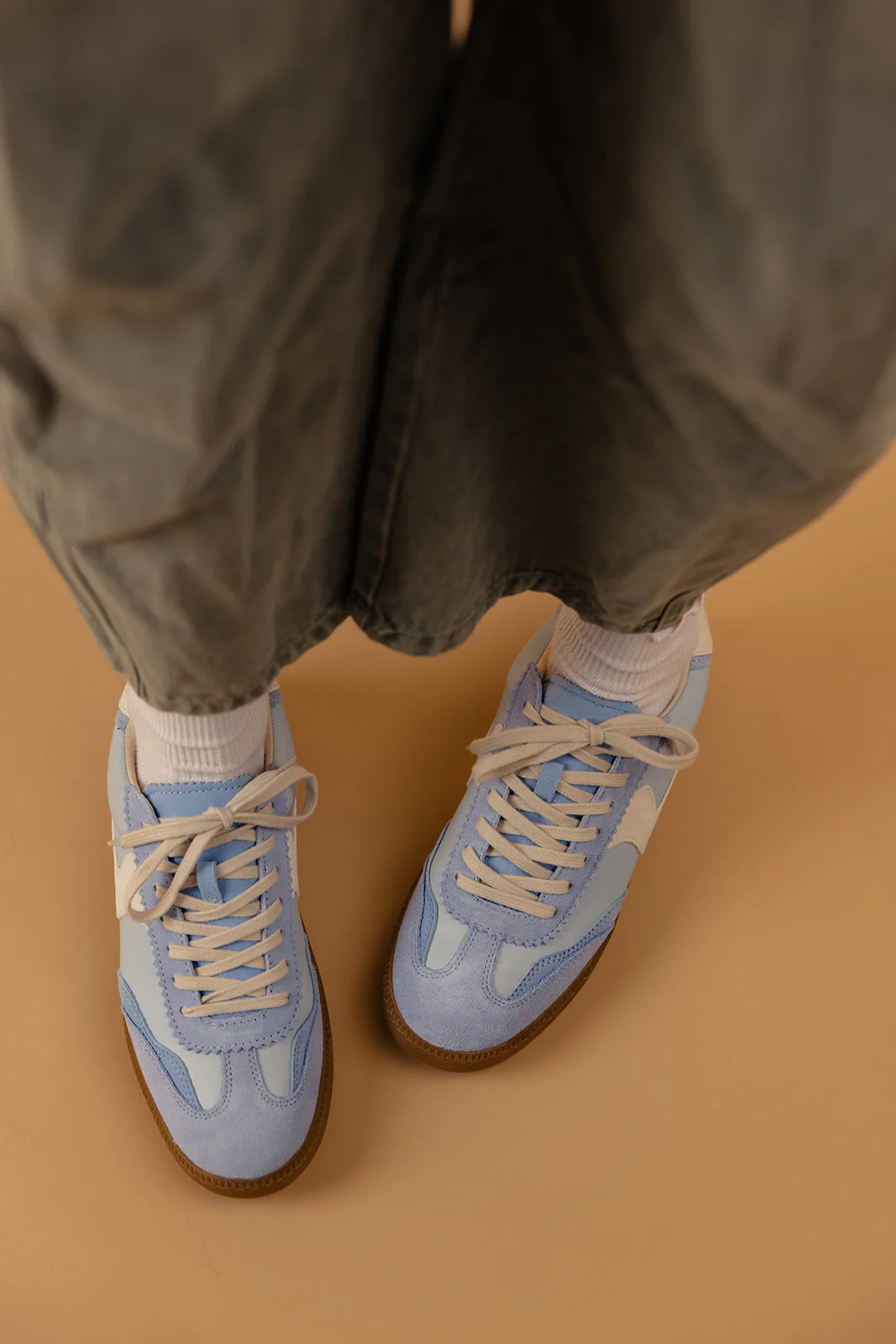 Dolce Vita Notice Sneakers - Image 16