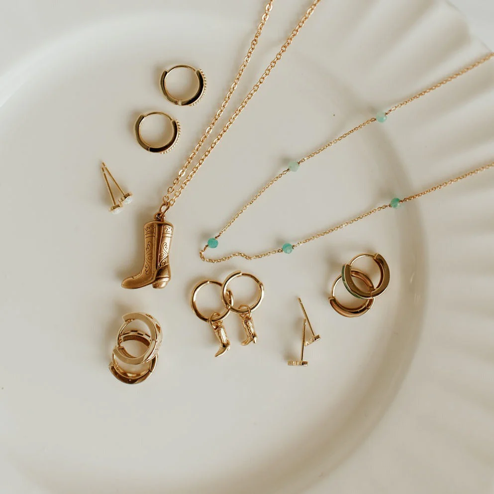 Dolly Boot Necklace - Image 3