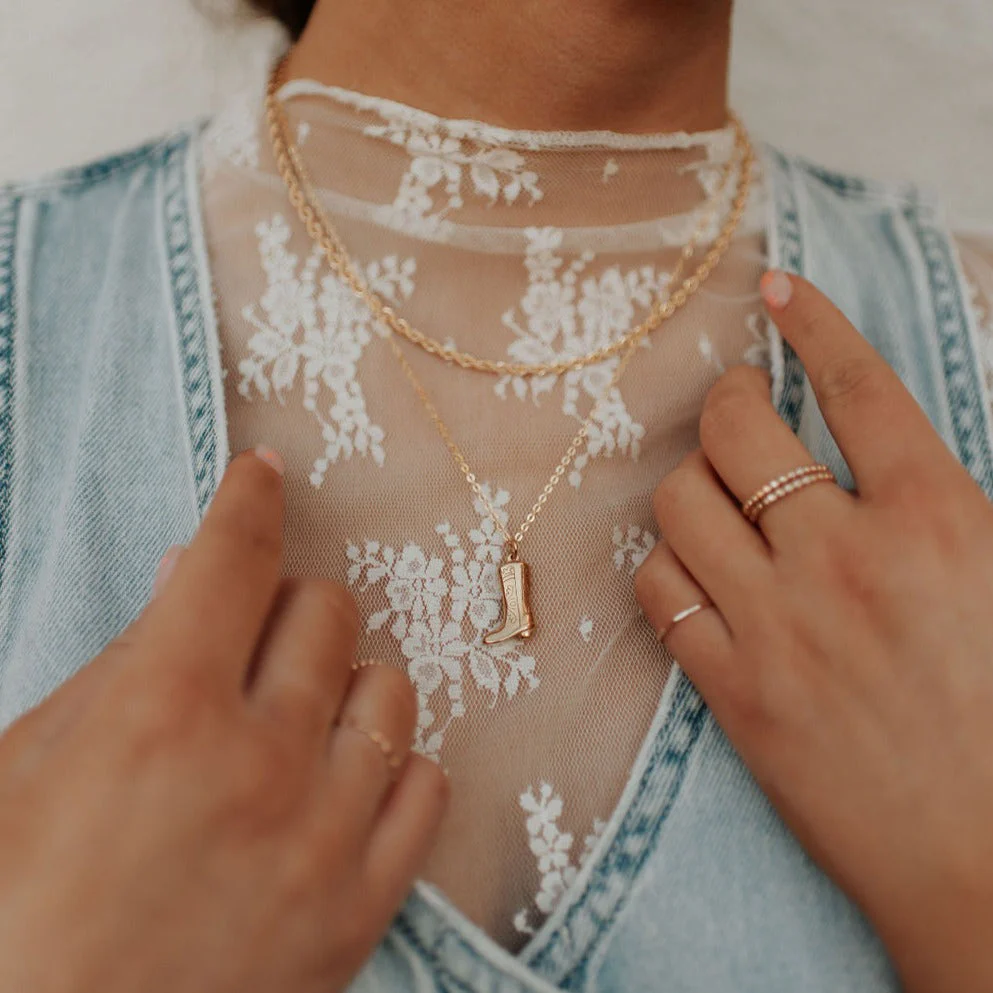 Dolly Boot Necklace - Image 4