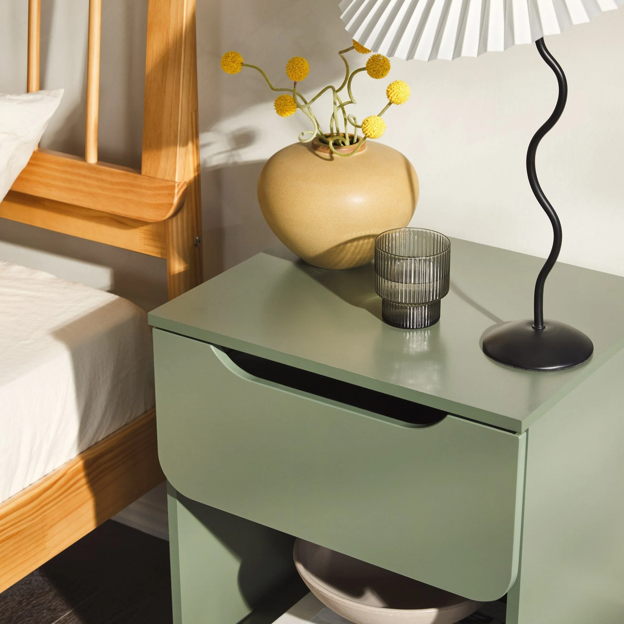 Domm Modern 1-Drawer Nightstand - Image 12