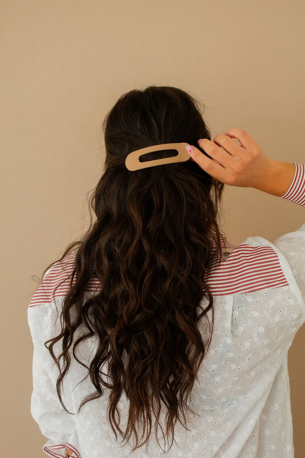 Flat Matte Claw Clip - Image 32