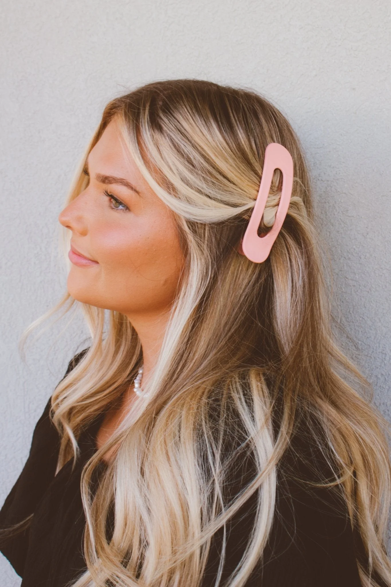 Flat Matte Claw Clip - Image 8