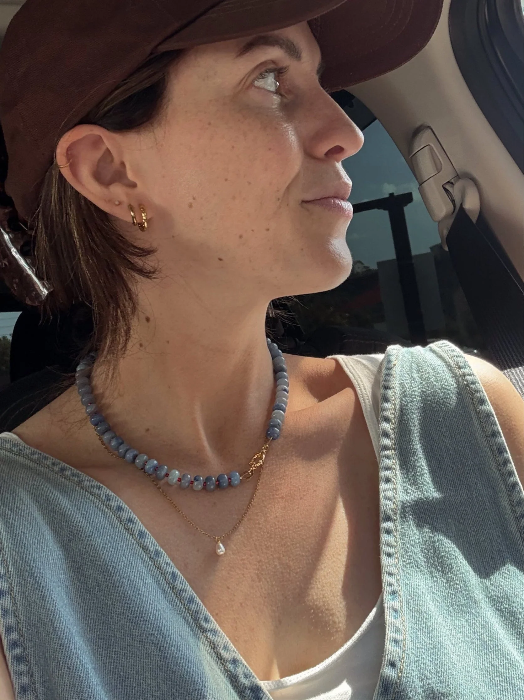 Gold Chain + Tiny Pearl - Image 4