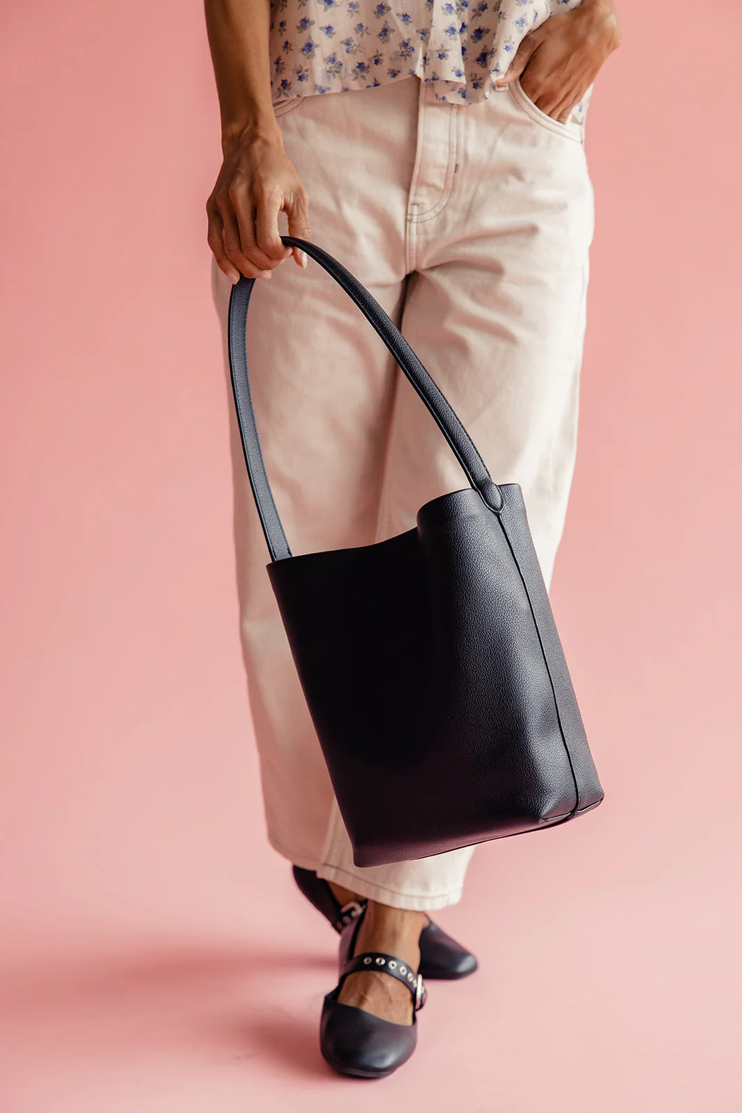Harper Classic Tote - Image 8