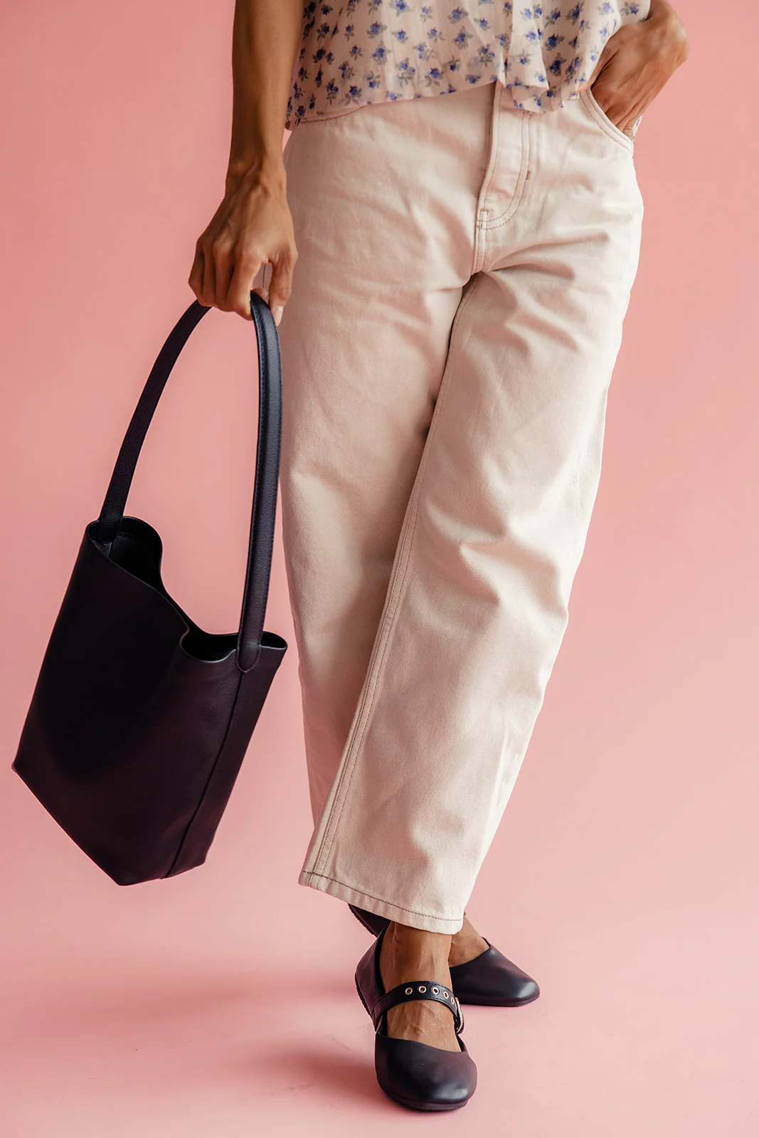 Harper Classic Tote - Image 9