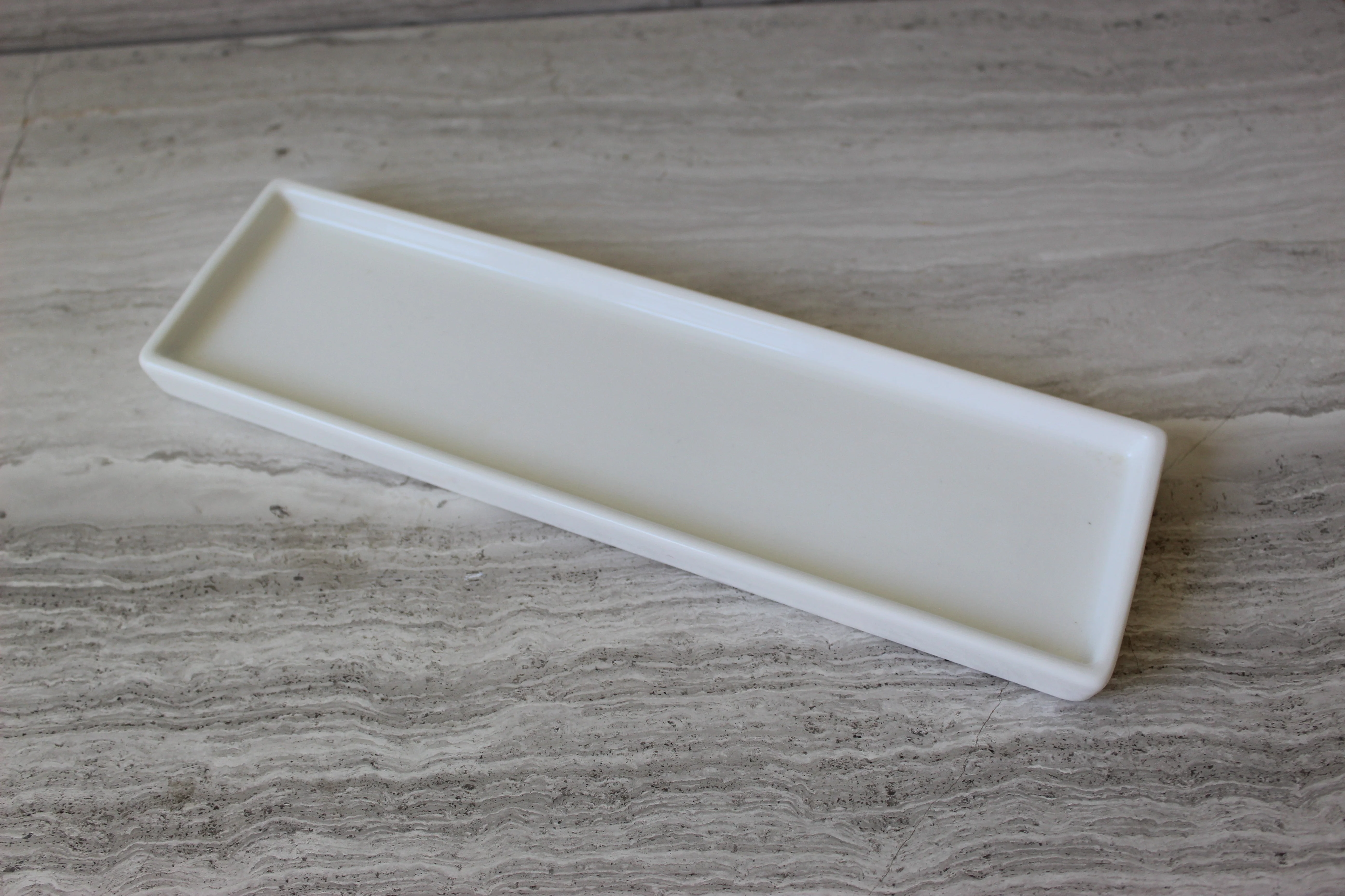 Heales Slim Ceramic Vanity Tray - Image 8