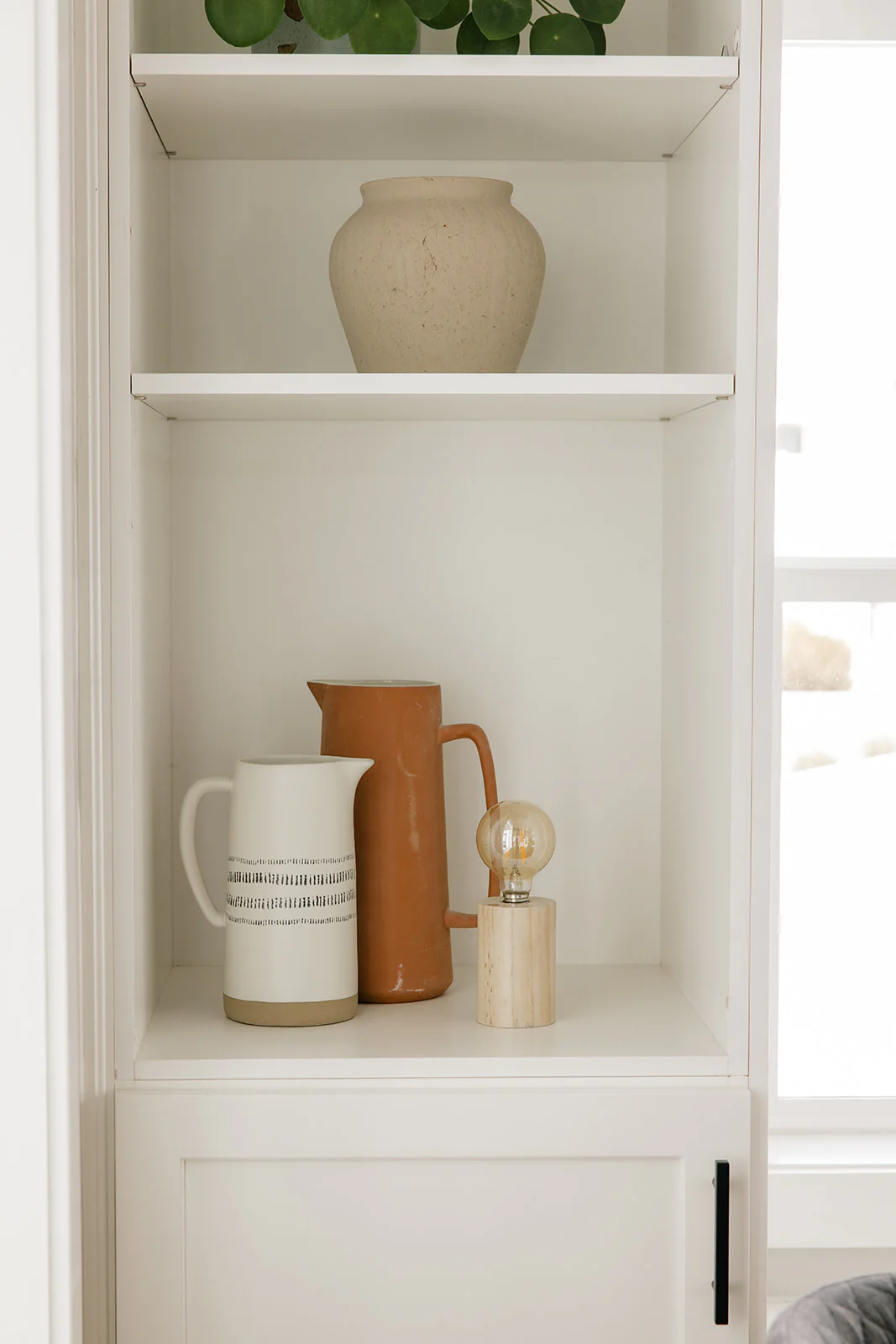 Helia Round Accent Light - Image 2