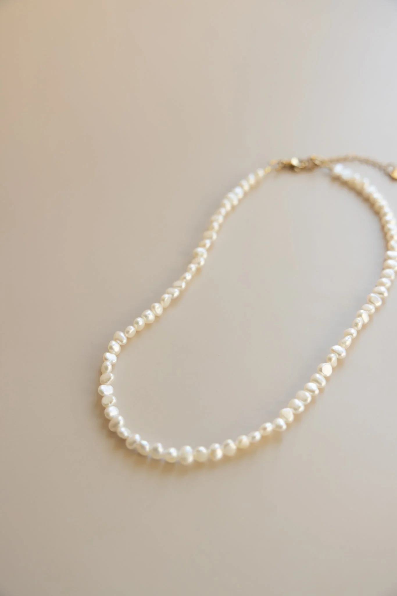 Irregular Pearl Necklace - Image 7