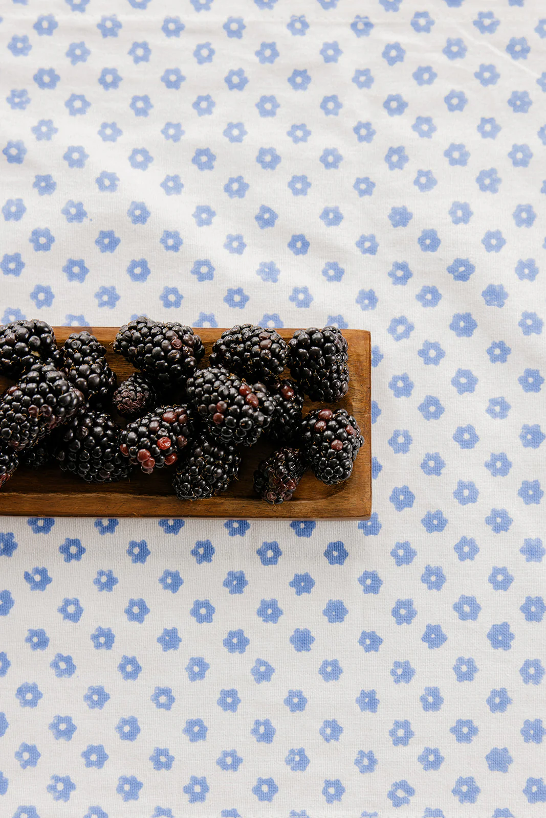 Irving Cheese Board Tray - Image 5