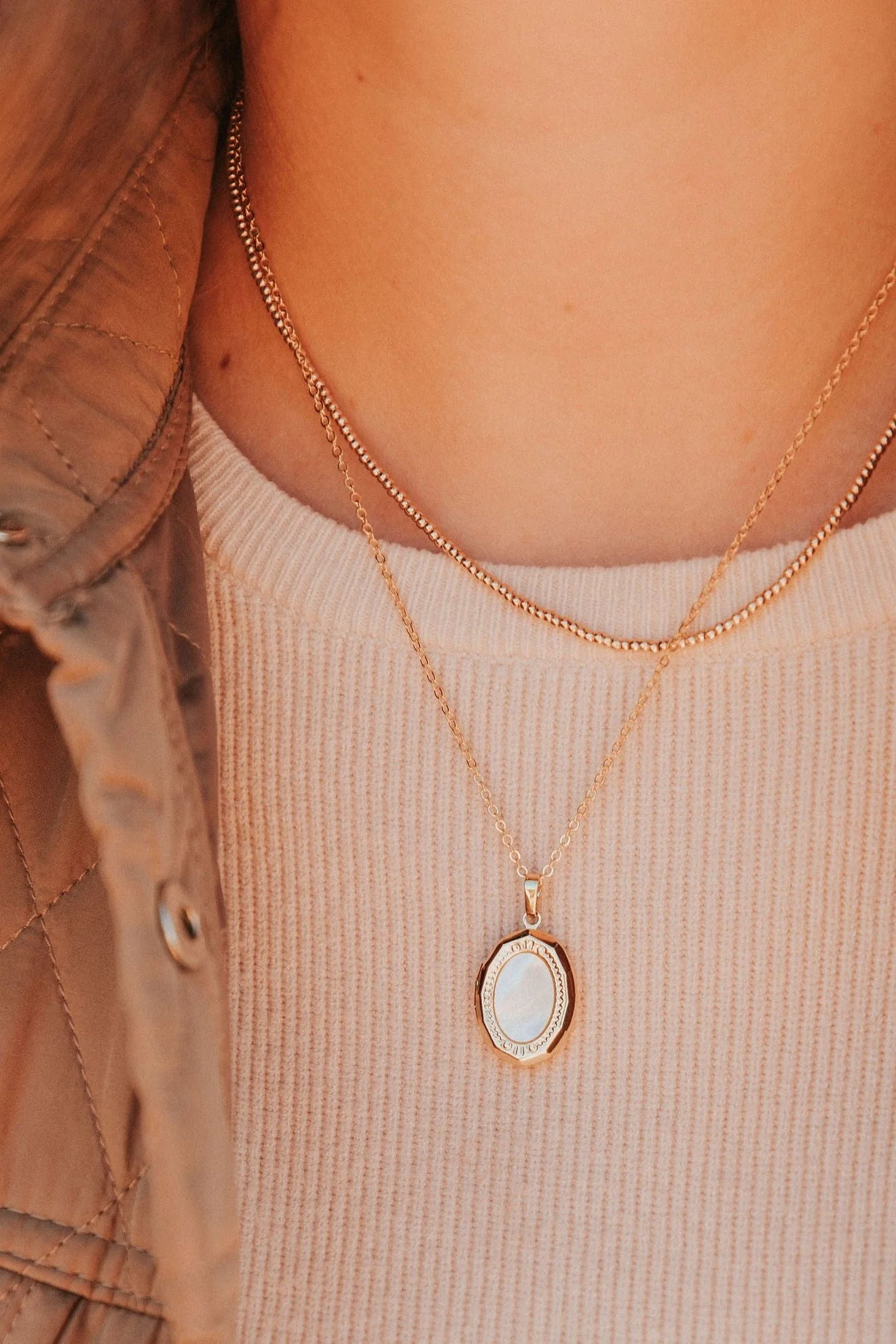 Isabelle Locket Necklace - Image 10