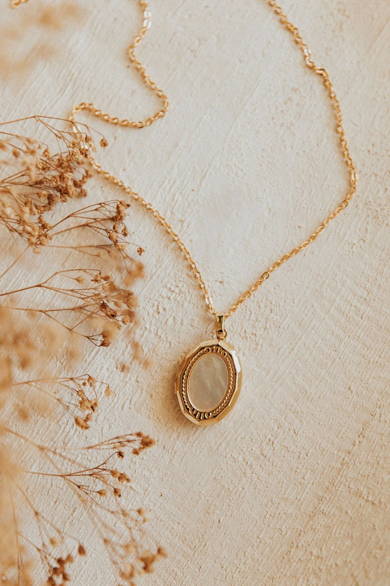 Isabelle Locket Necklace - Image 2