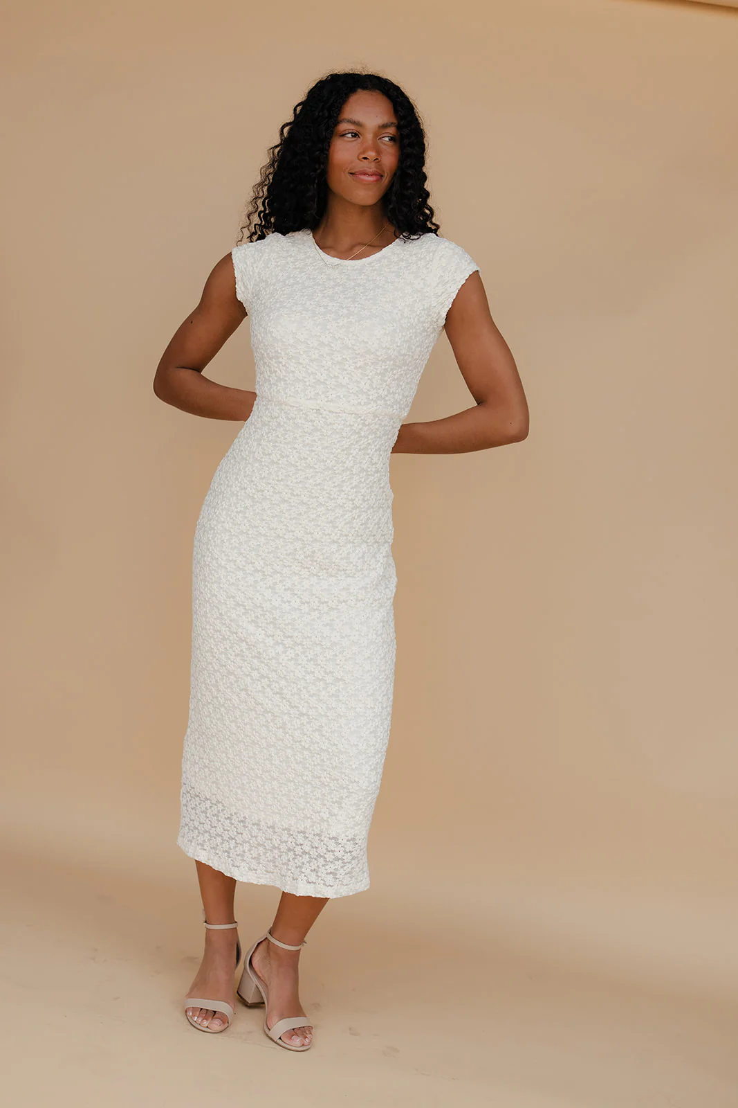 Juliet Lace Midi Dress