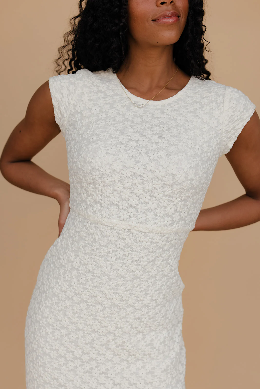 Juliet Lace Midi Dress - Image 2