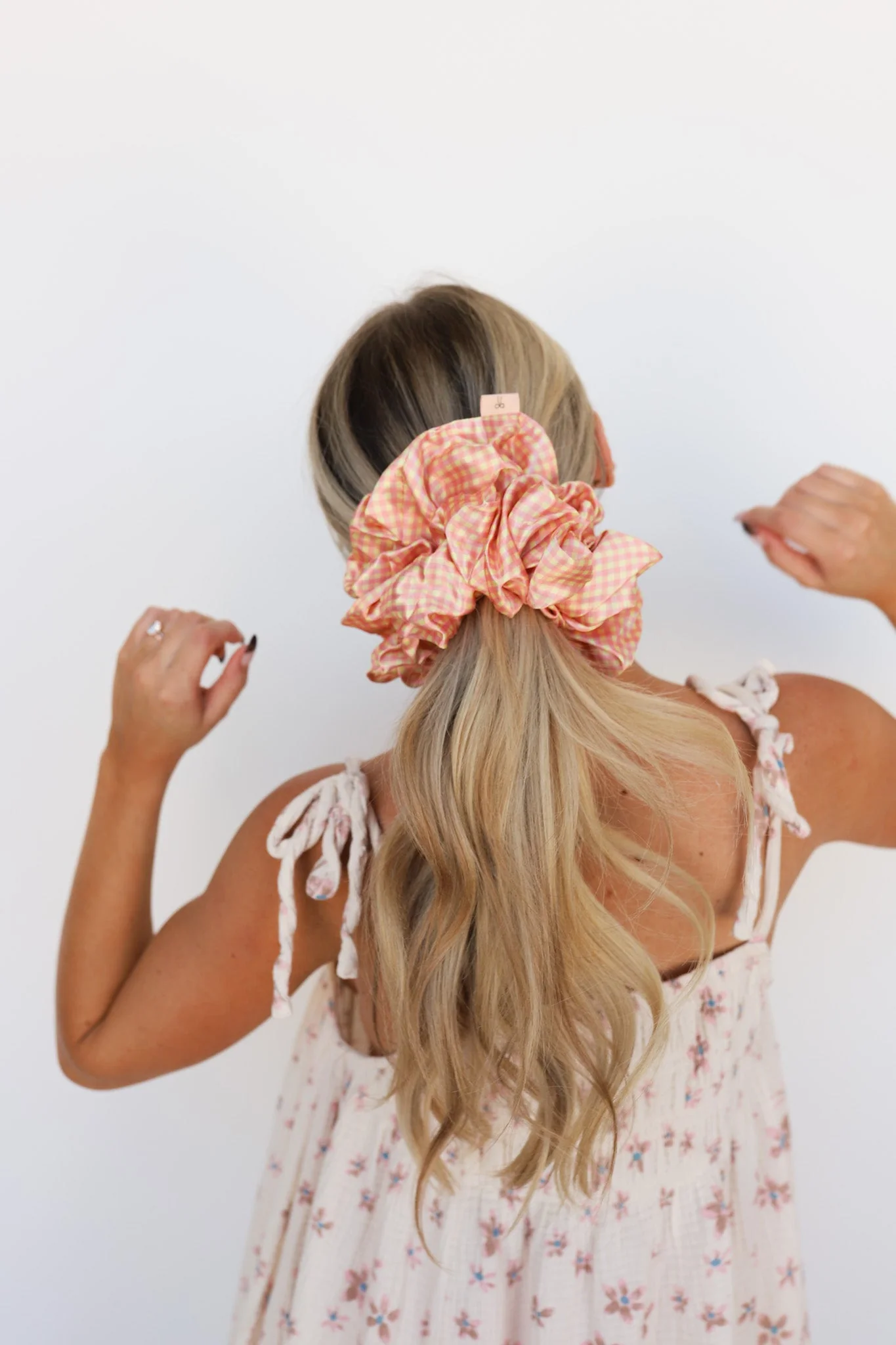JUMBO SLEEP SILK/SATIN SCRUNCHIES - Image 4