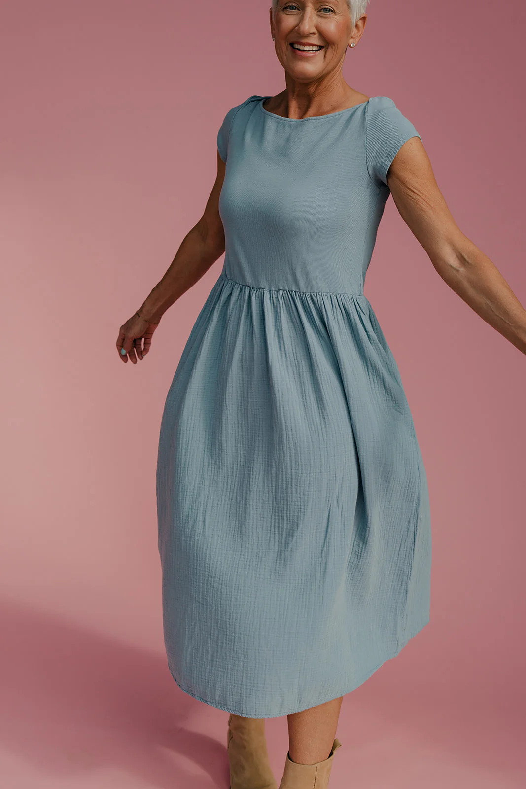Lake Breeze Midi Dress - Image 4