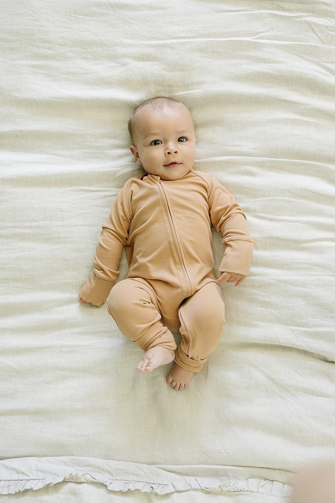 Latte Ribbed Bamboo Zipper - Image 9