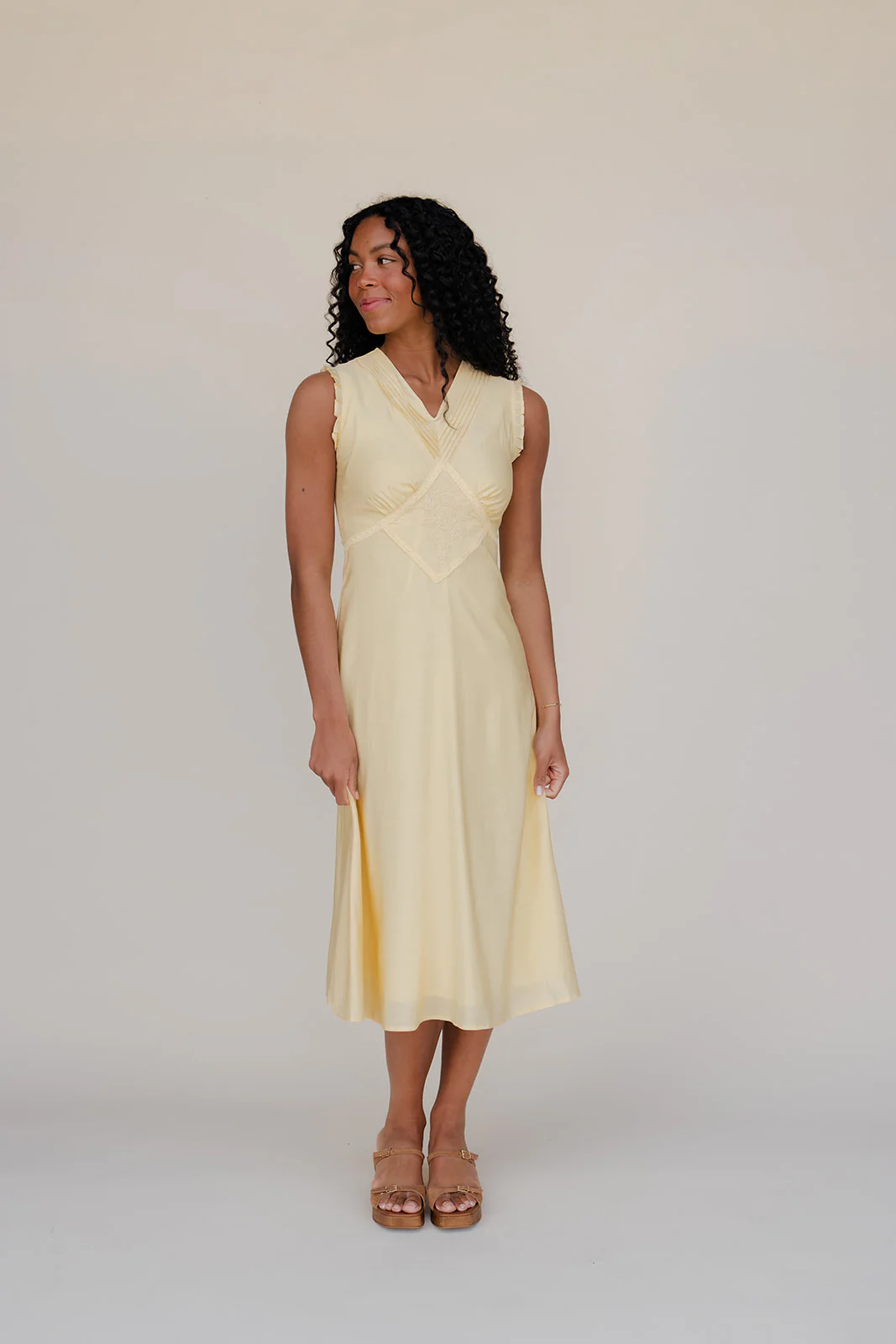 Lemon Light Detail Midi - Image 5