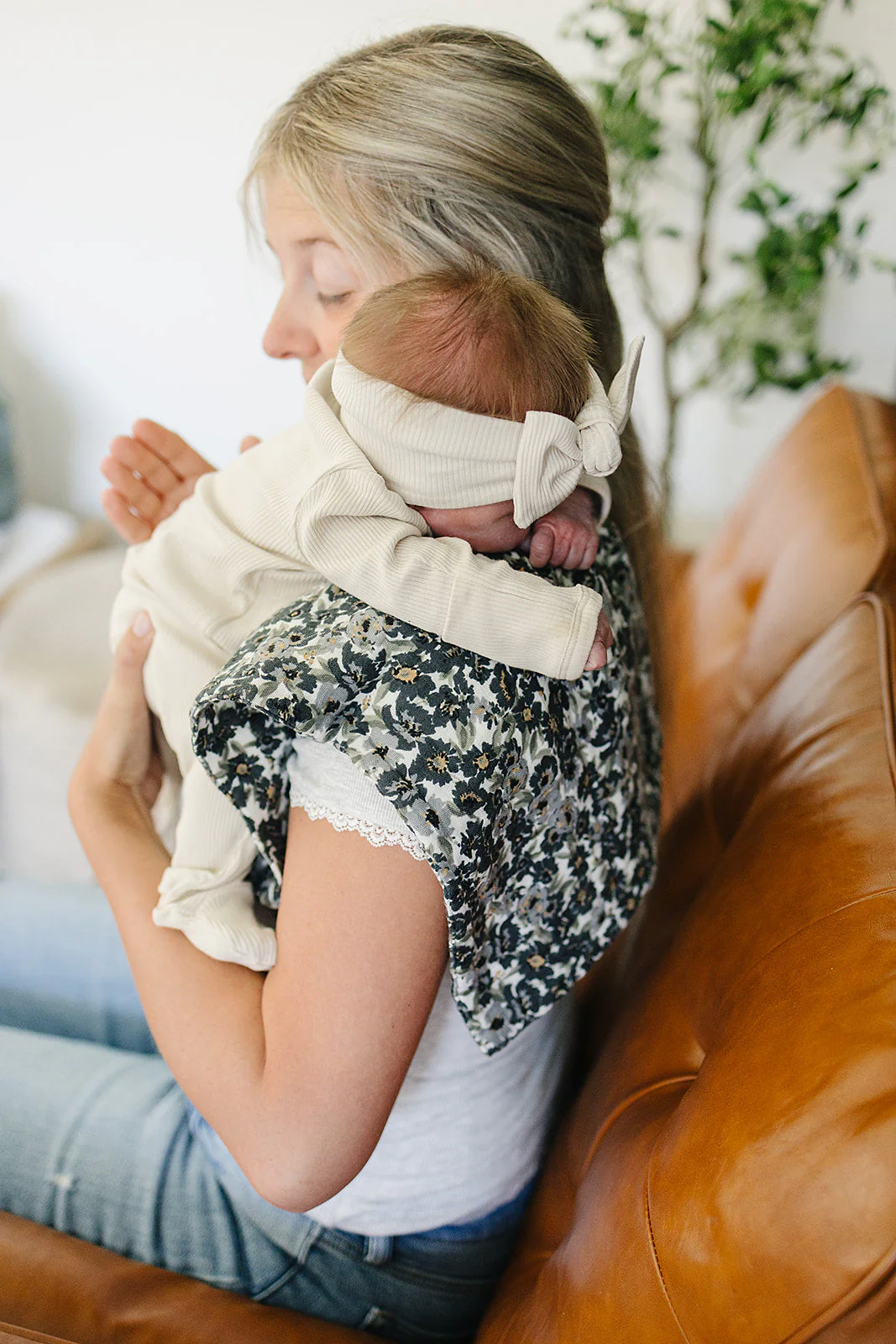 Liberty FLoral Muslin Burp Cloth - Image 3