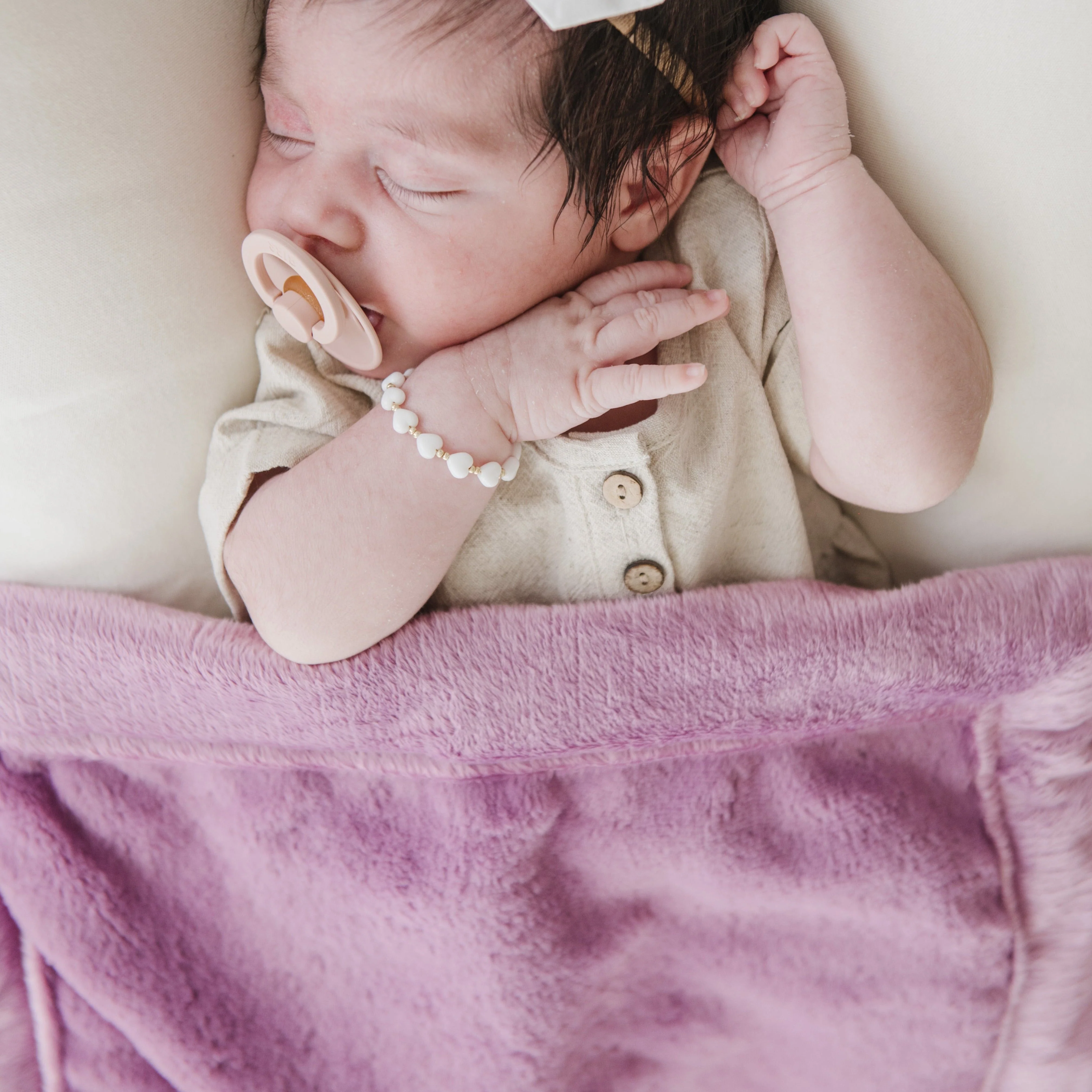 LUSH MINI BLANKETS - Image 13