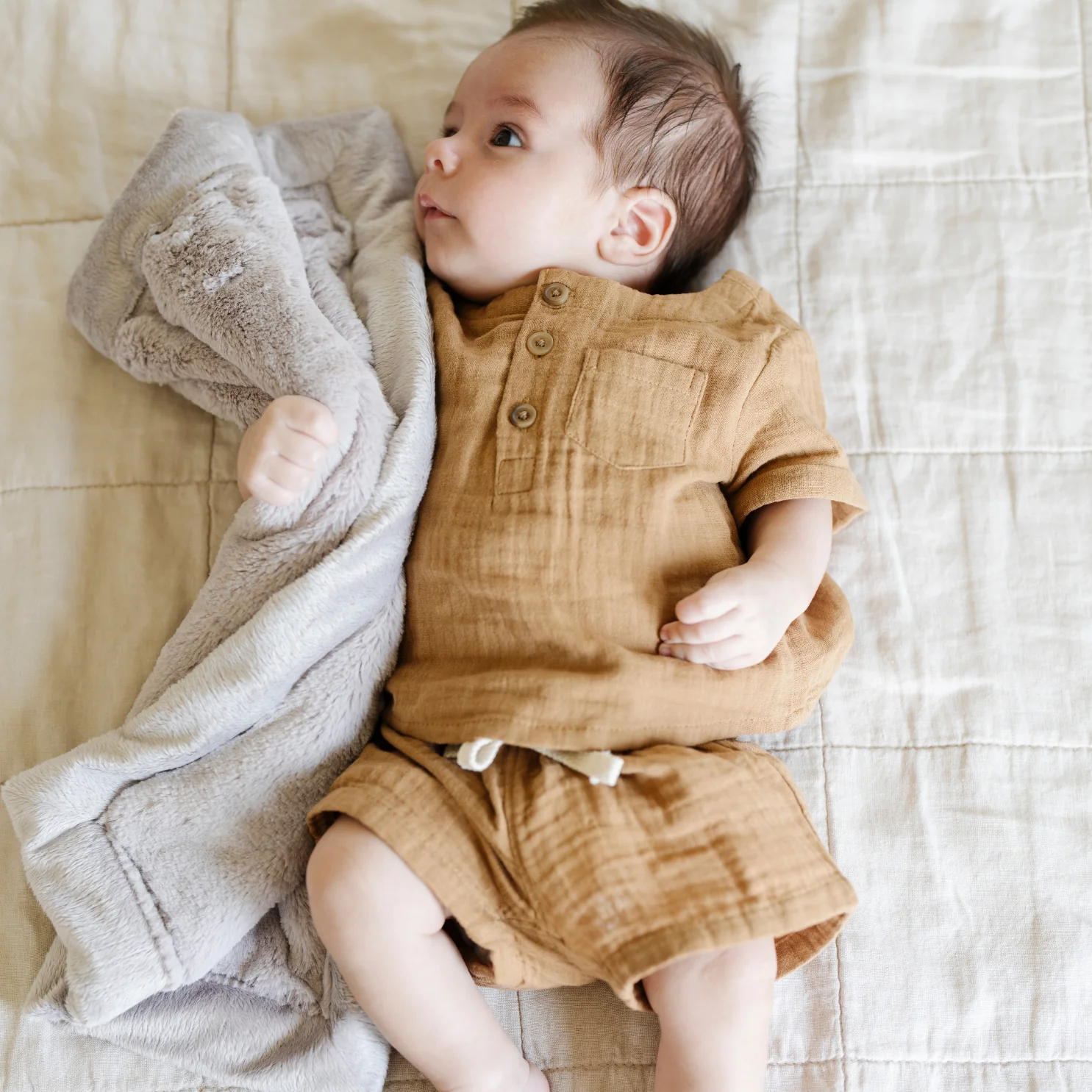 LUSH MINI BLANKETS - Image 3