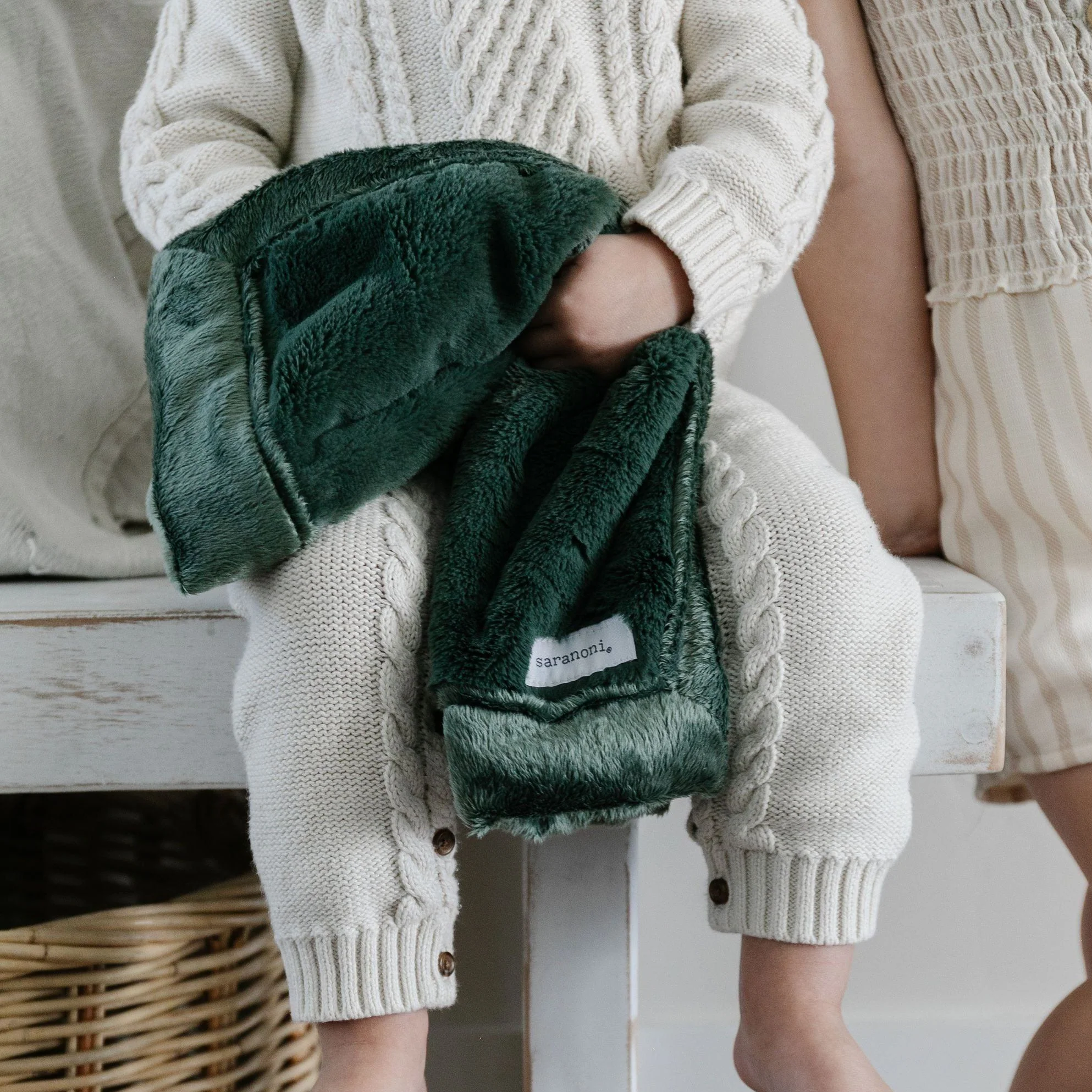 LUSH MINI BLANKETS - Image 51