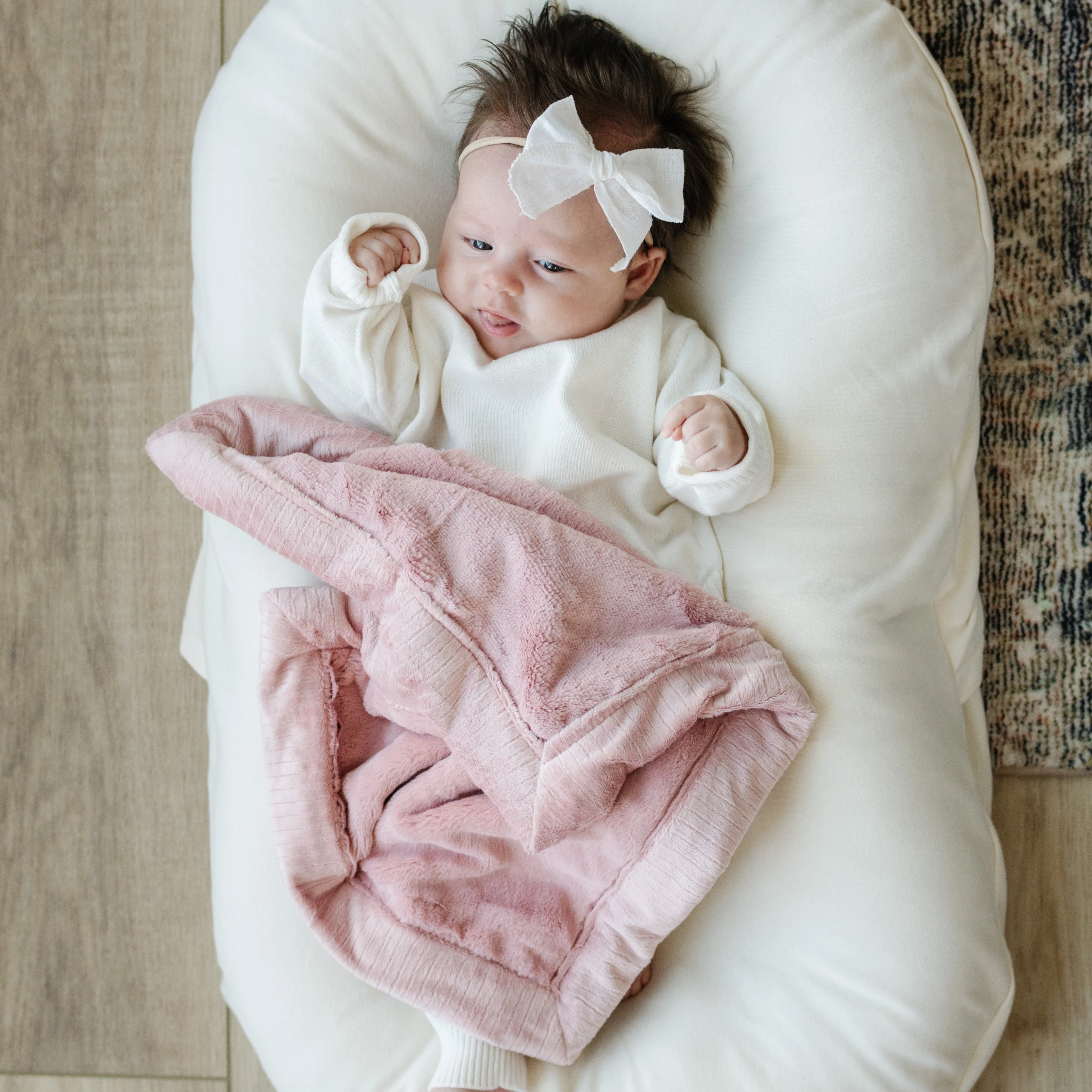 LUSH MINI BLANKETS - Image 6