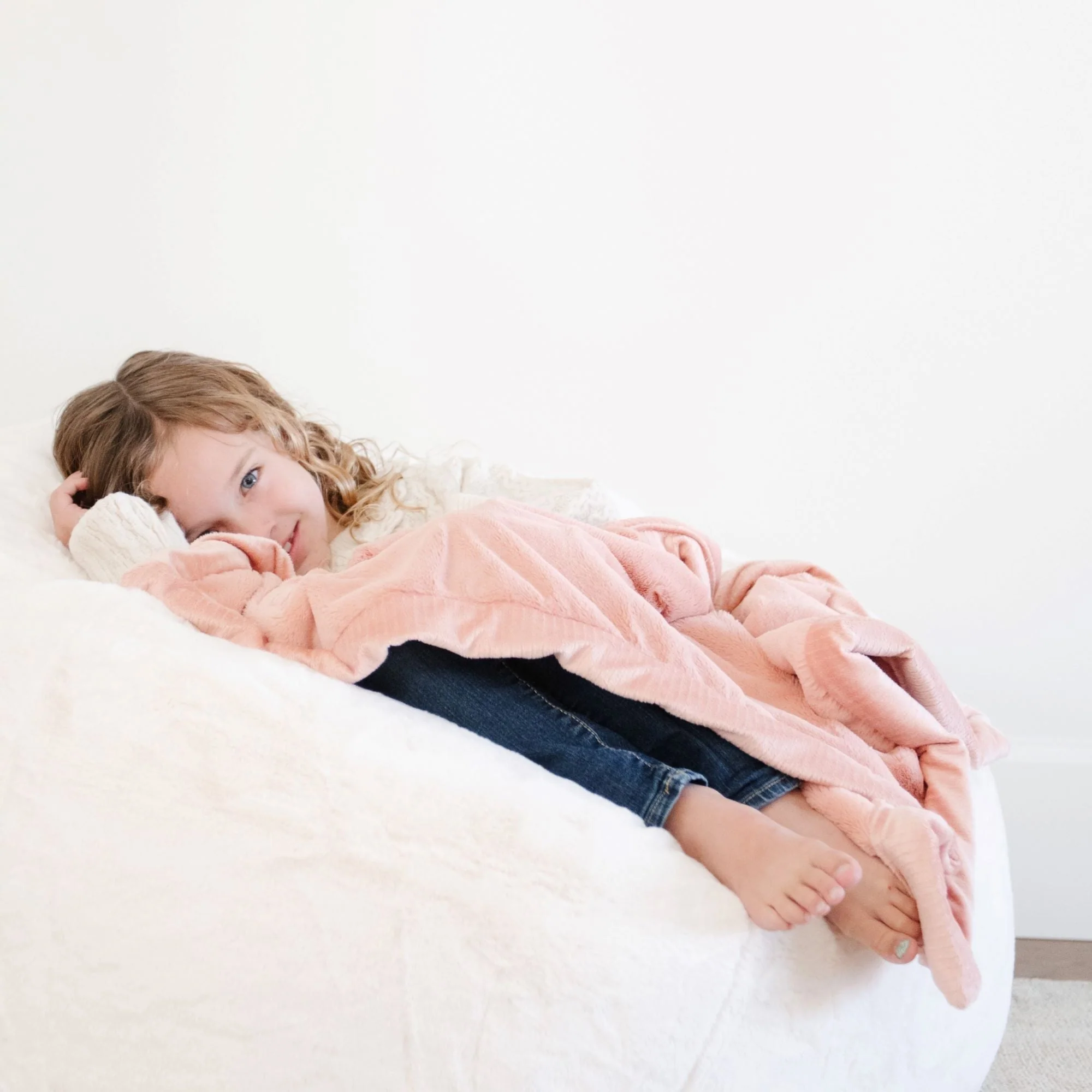 LUSH MINI BLANKETS - Image 71