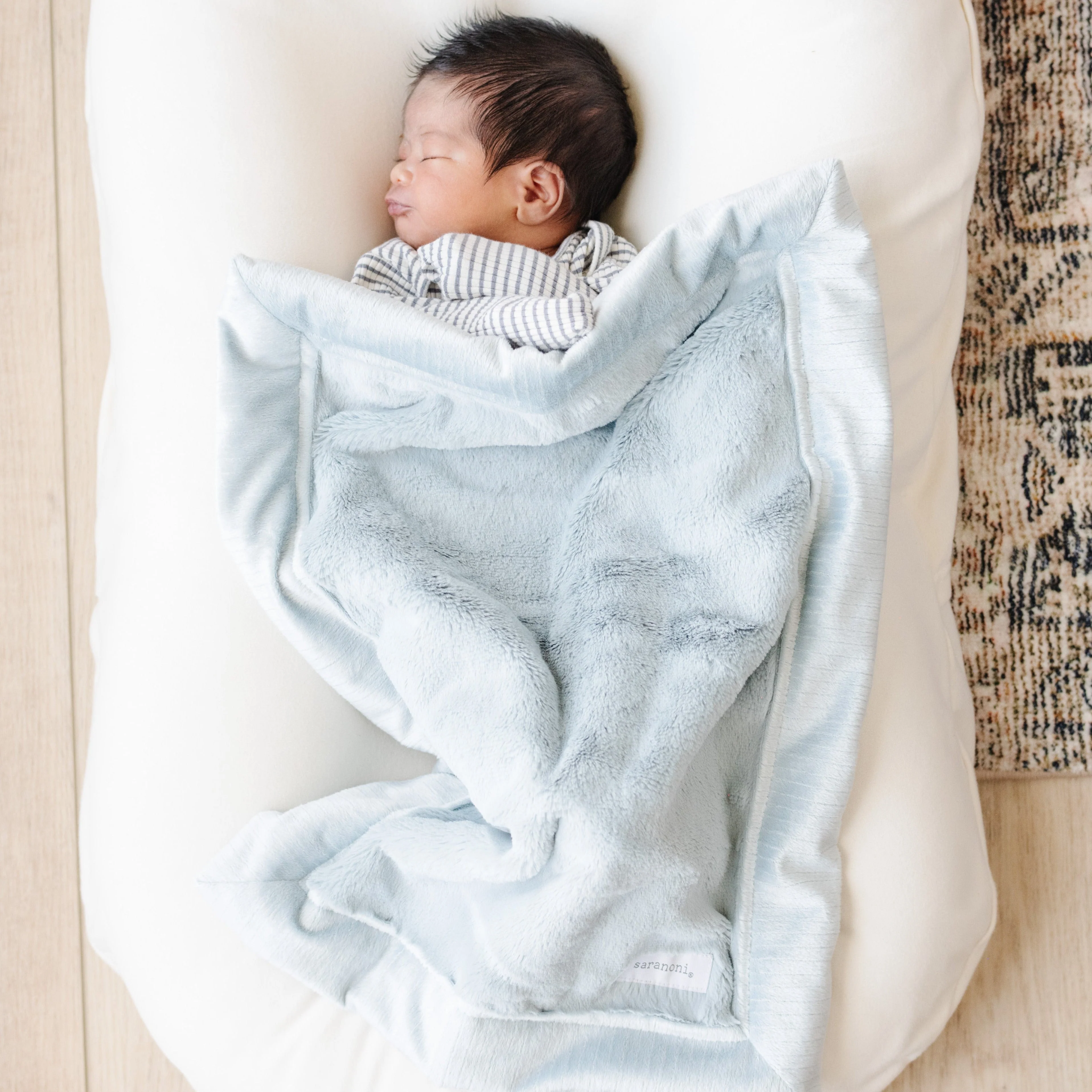 LUSH MINI BLANKETS - Image 83