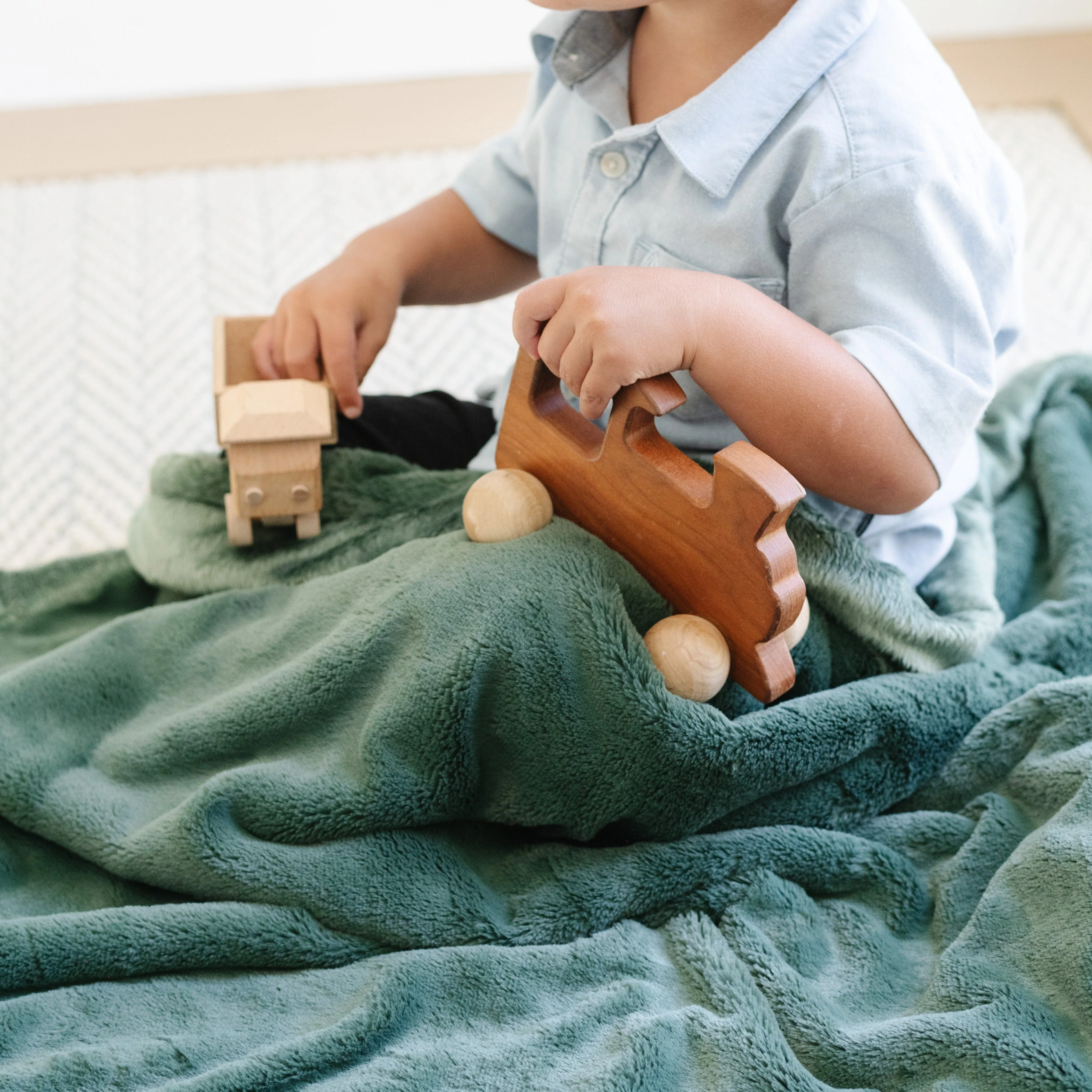 LUSH RECEIVING BLANKETS - Image 53